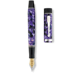 Conway Stewart Churchill Wisteria conwaystewart.com Conway Stewart Churchill Wisteria conwaystewart.com